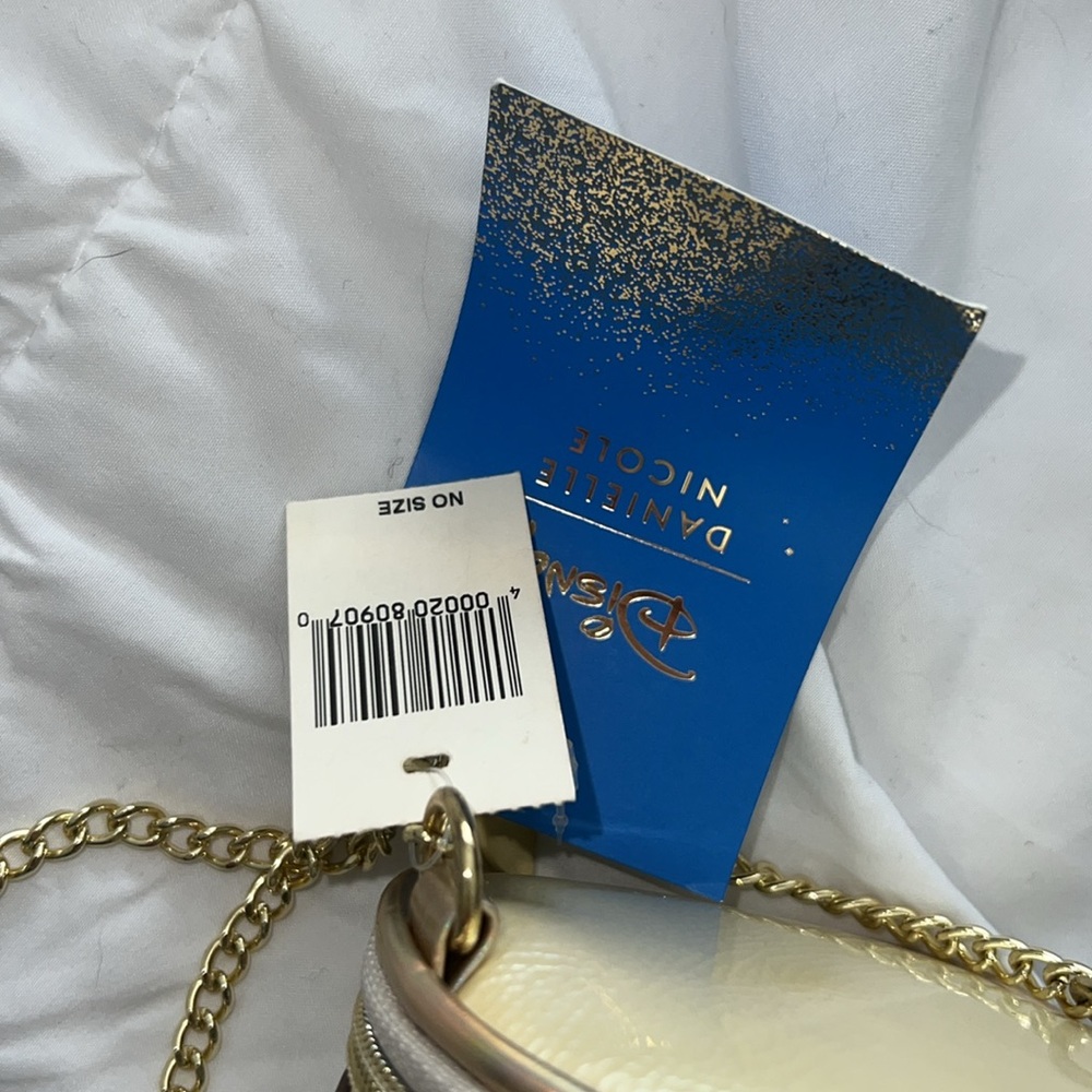 DISNEY X DANIELLE NICOLE NWT RARE CHIP BEAUTY & THE BEAST CROSSBODY BAG - Picture 3 of 4